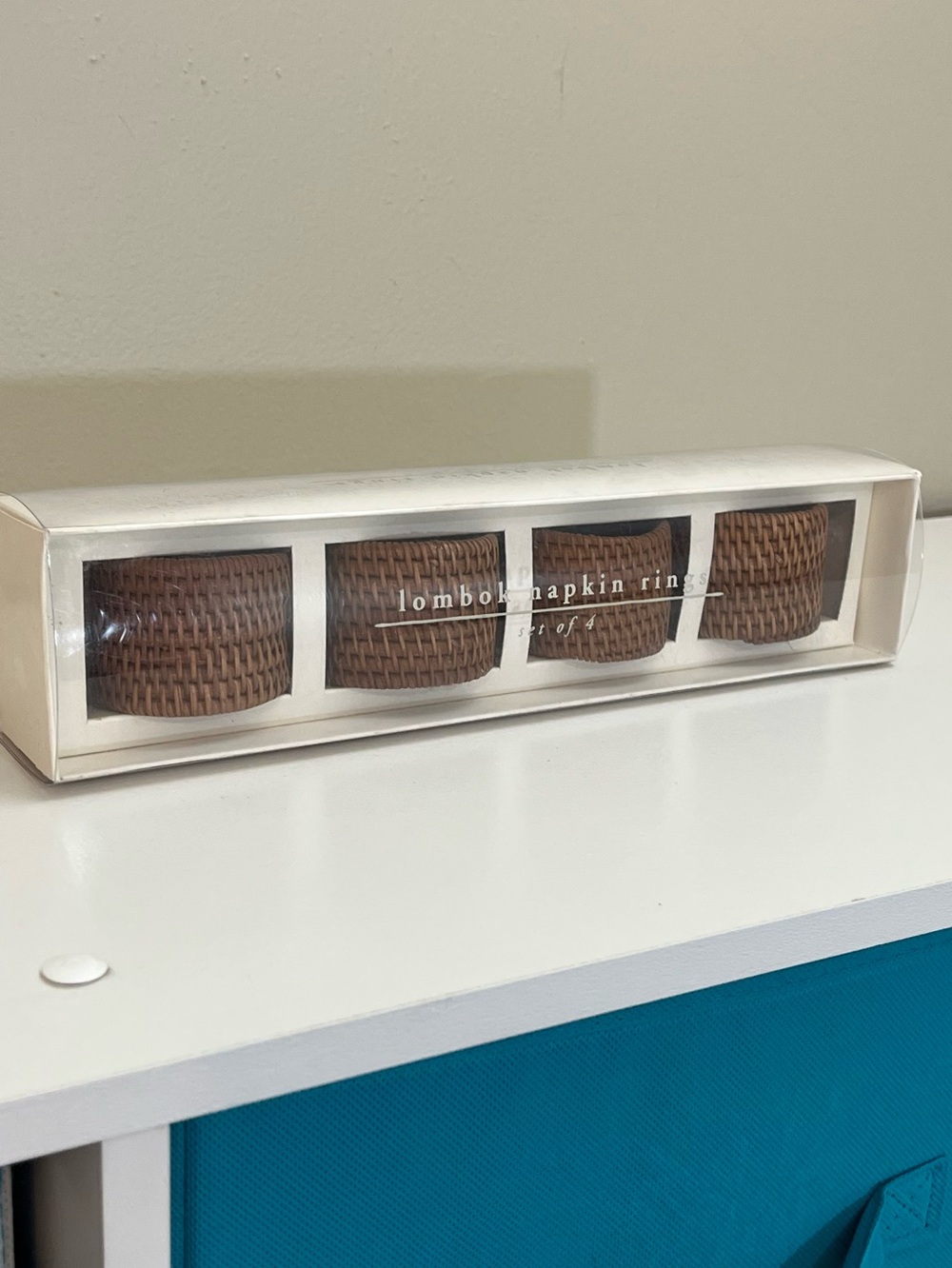NWT! Pier One Imports Set 4 Brown Rattan Lombok Napkin Holders Kitchen